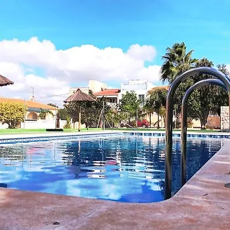 Cozy Bungalow In Urb La Marina With Shared Pool San Fulgencio Exterior foto