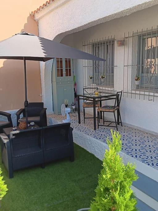 Cozy In Urb La Marina With Shared Pool Vakantiehuis San Fulgencio