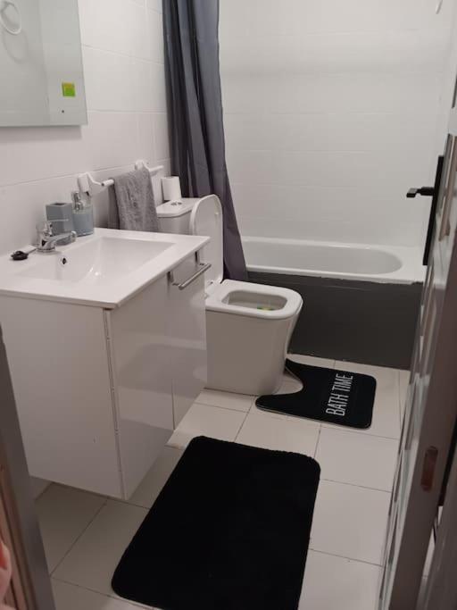 Cozy In Urb La Marina With Shared Pool Holiday home San Fulgencio